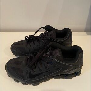 Men Nike Reax 8 TR Mesh Athletic Shoes Sneakers Black/Anthracite 621716-008 Sz 8